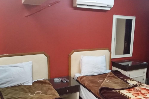Isis Hotel 2